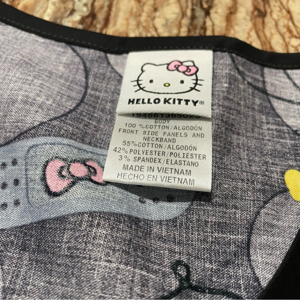 Hello Kitty - Picture 6 of 10